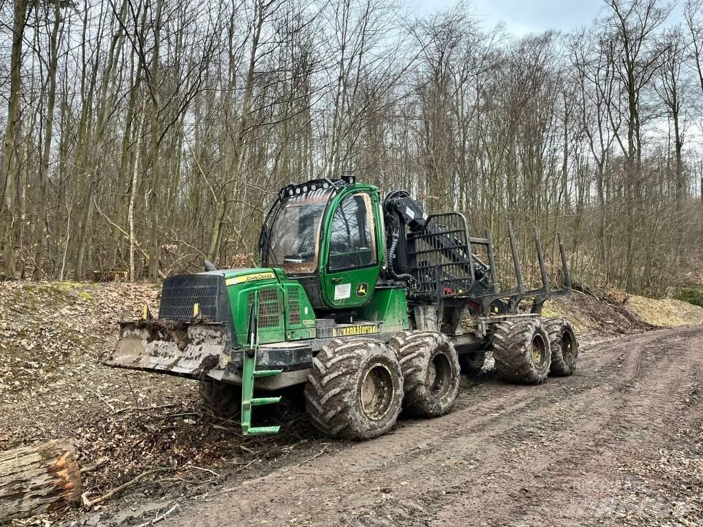 John Deere 1210 E Naudoti miškovežiai (Forvarderiai)