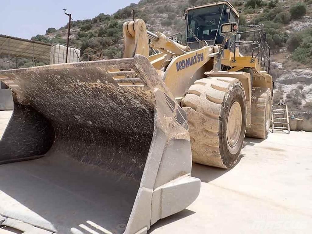 Komatsu WA600-8EO Naudoti ratiniai krautuvai