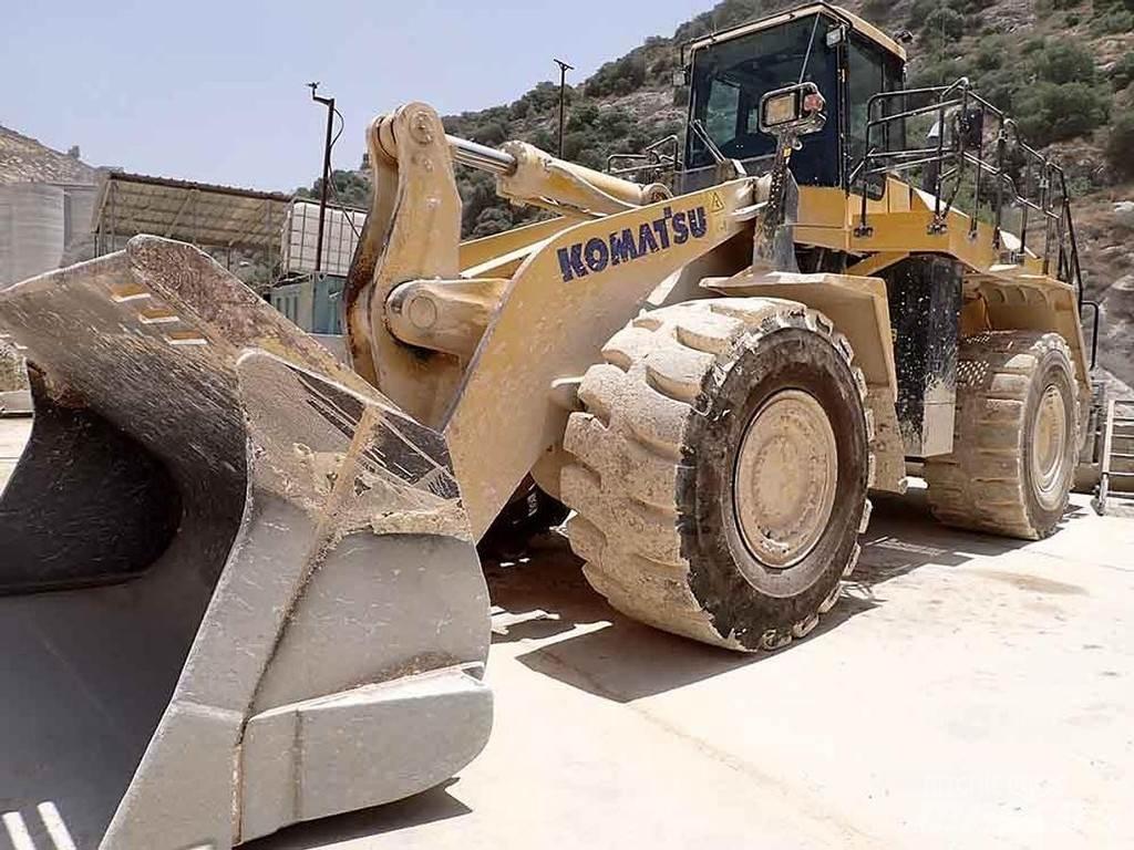 Komatsu WA600-8EO Naudoti ratiniai krautuvai