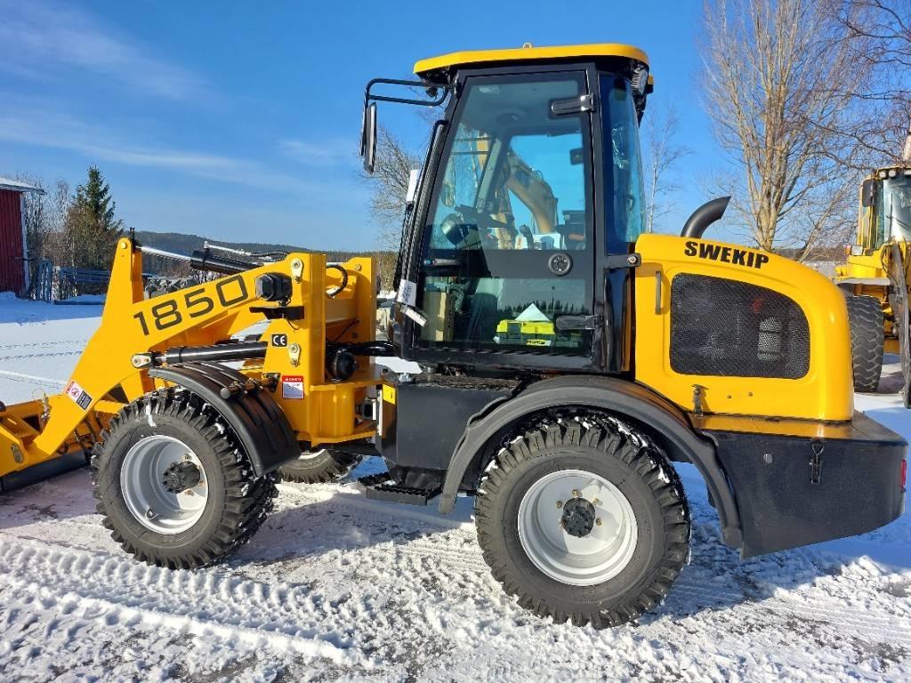 Swekip 1850 Daugiafunkciniai pakrovėjai