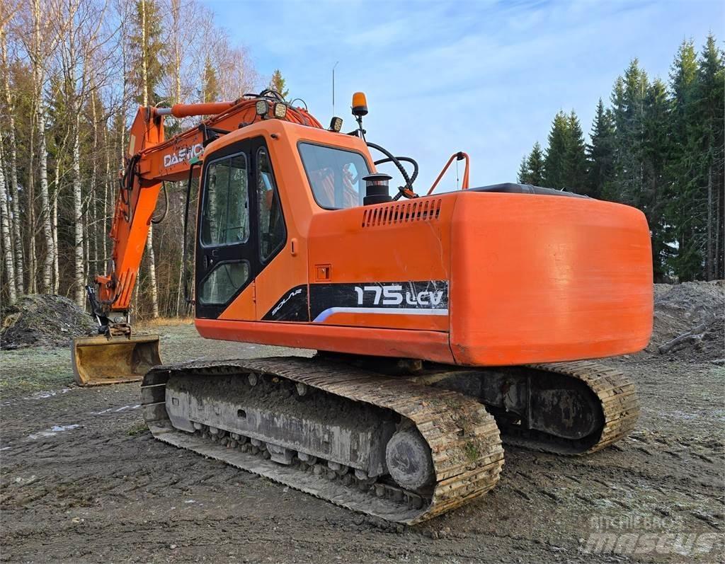 Daewoo S175LC-V Vikšriniai ekskavatoriai