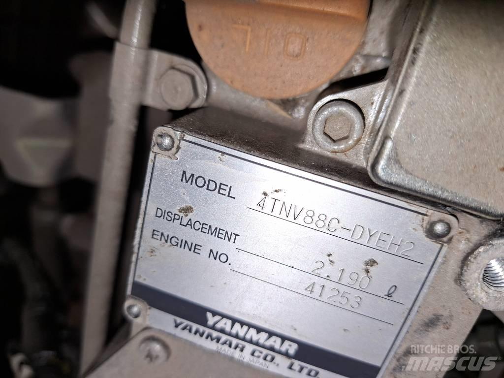 Yanmar 4TNV88C-DYEH2 Varikliai