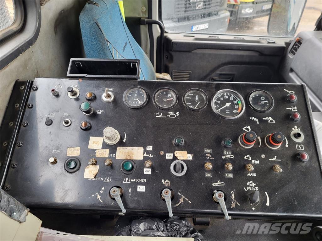 Scania P93 Važiuoklė su kabina