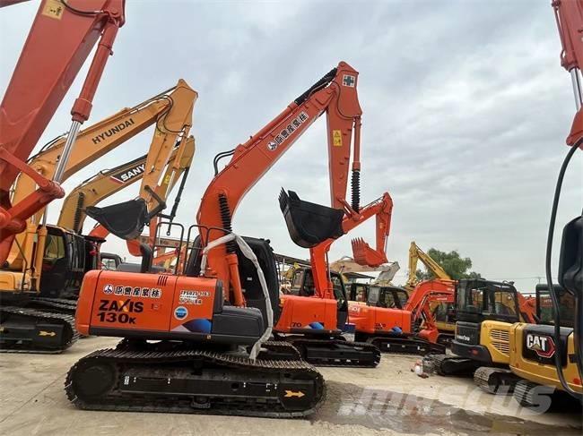 Hitachi ZX 130 Vikšriniai ekskavatoriai