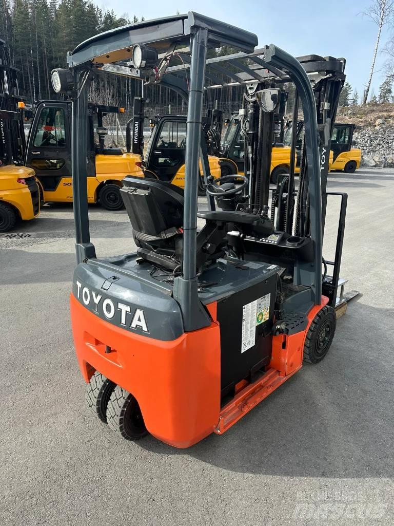 Toyota 8FBEK18T Elektriniai šakiniai krautuvai