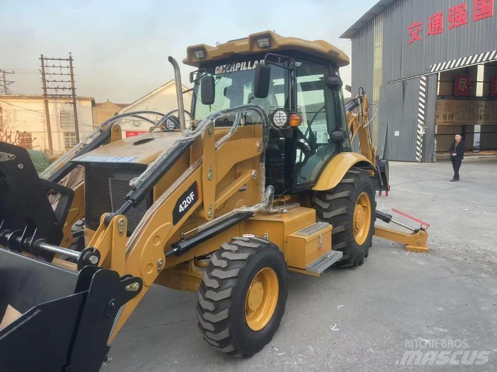 CAT CAT420F Naudoti ratiniai krautuvai