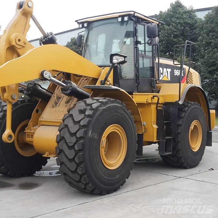 CAT 966K Naudoti ratiniai krautuvai