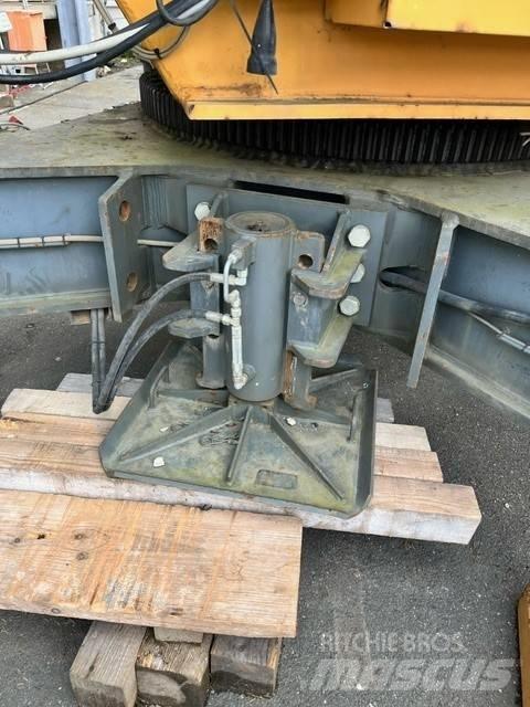 Liebherr 120K.1 Bokštiniai kranai