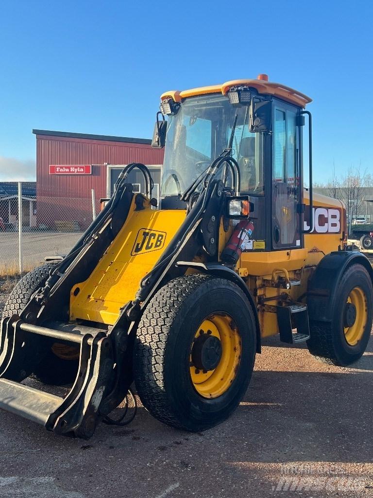 JCB 411 HT Naudoti ratiniai krautuvai