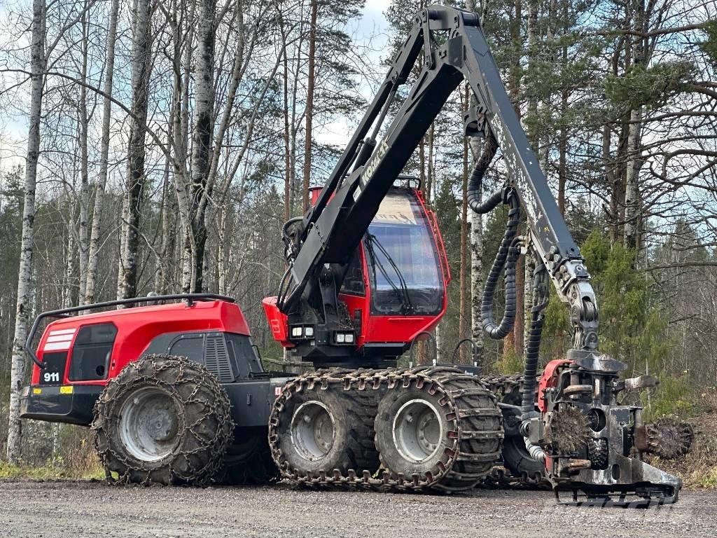 Komatsu 911 Miško technika (Harvesteriai)