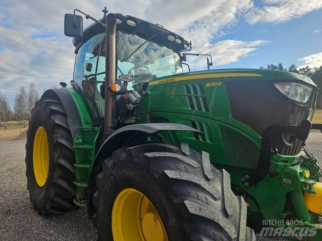 John Deere 6210 R Traktoriai