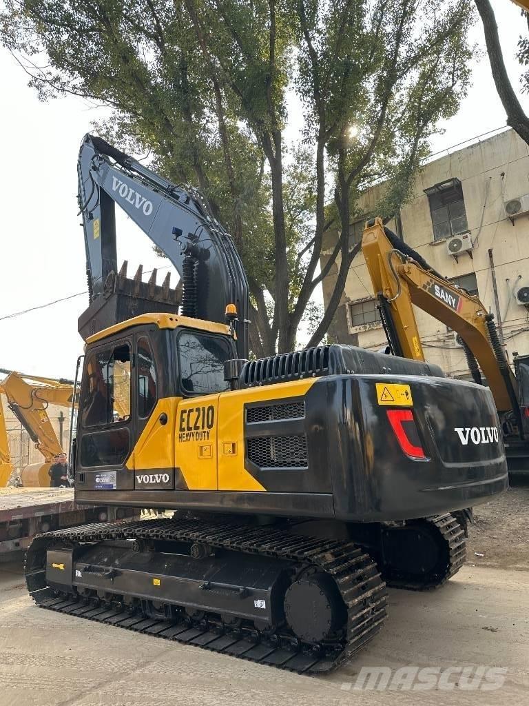 Volvo EC 210 Vidutinės galios ekskavatoriai 7-12 t