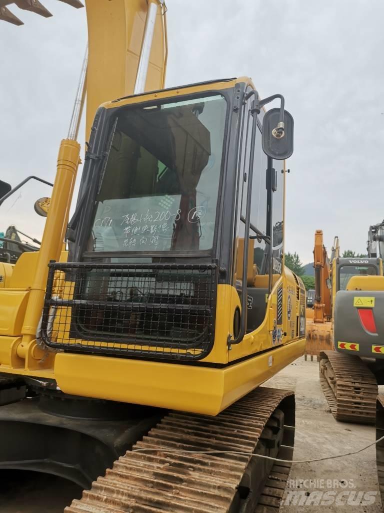 Komatsu PC 200 LC-8 Vikšriniai ekskavatoriai