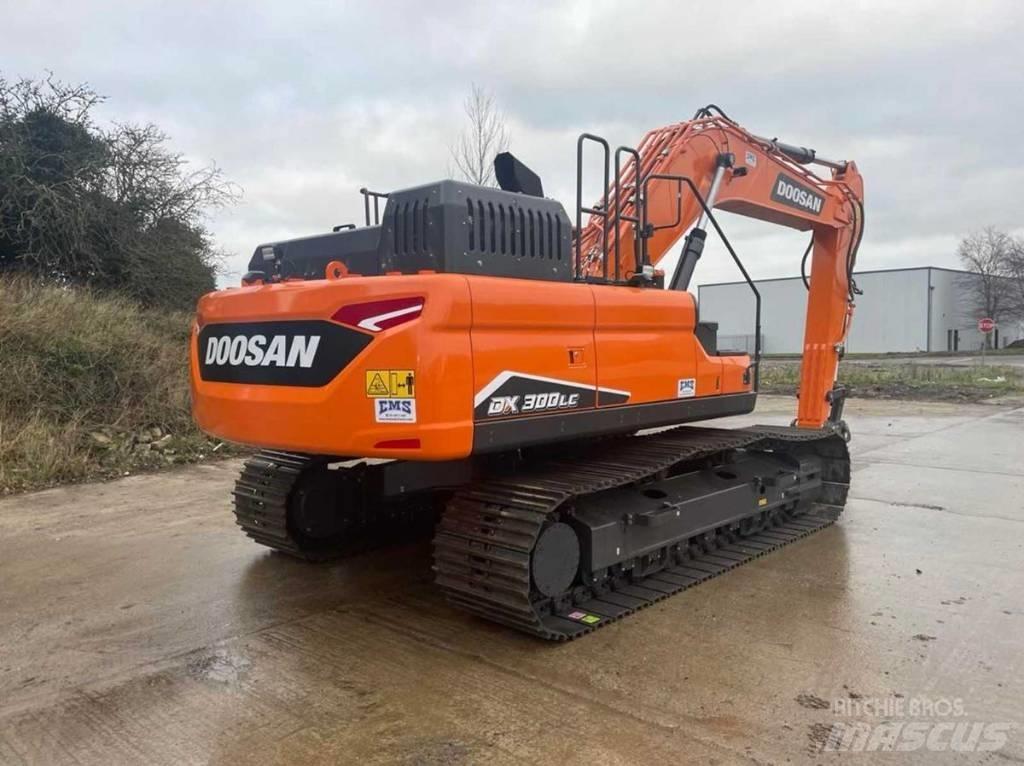 Doosan Dx300LC-7 Vikšriniai ekskavatoriai