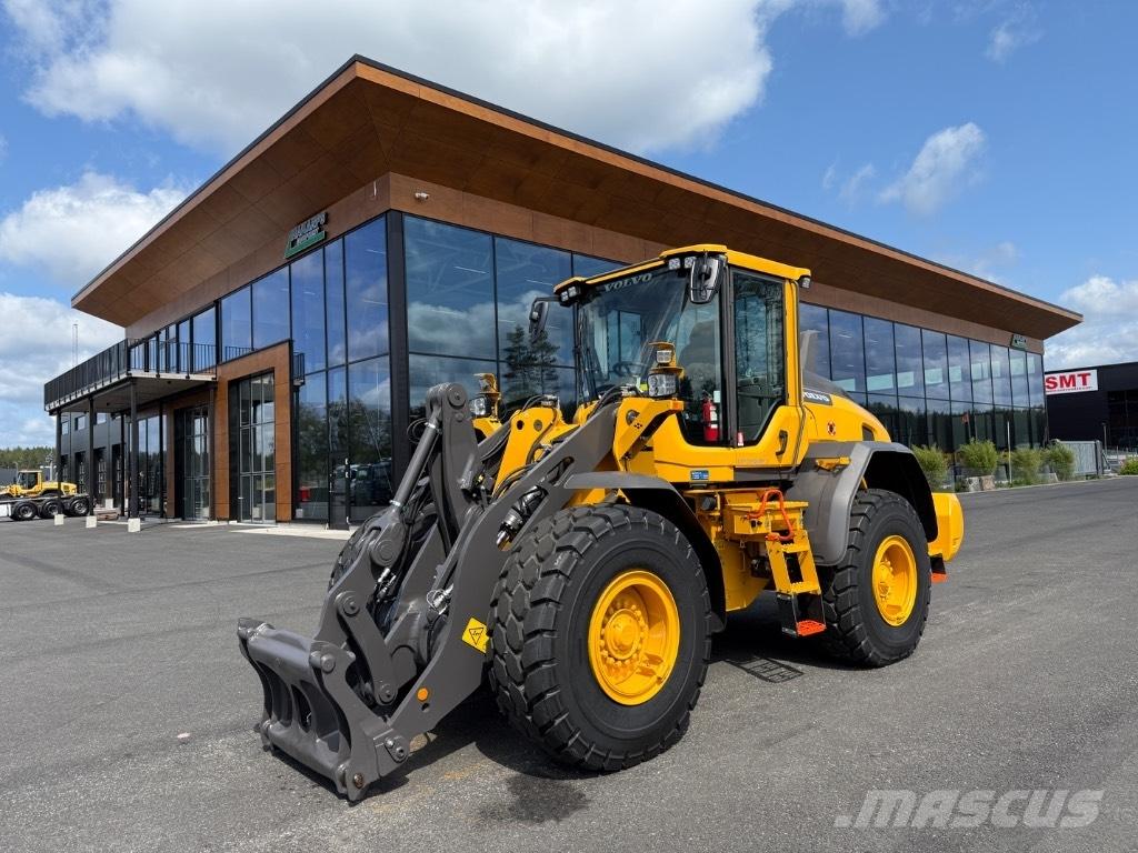 Volvo L 90 H LockUp Naudoti ratiniai krautuvai