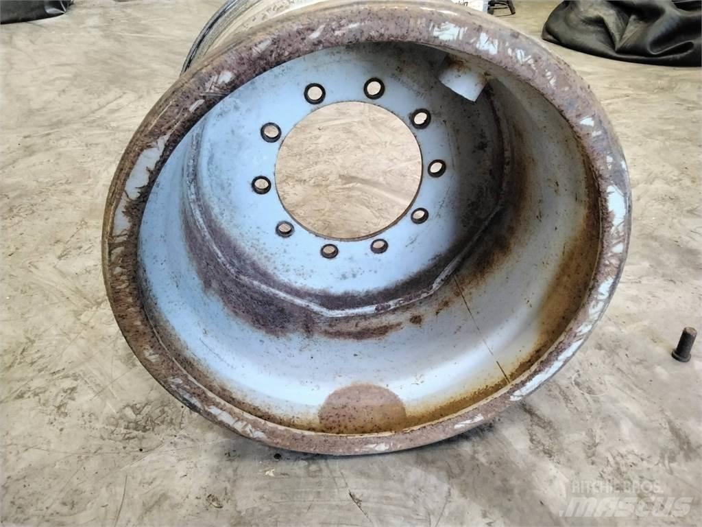 Valmet 890 20x26,5 Padangos, ratai ir ratlankiai