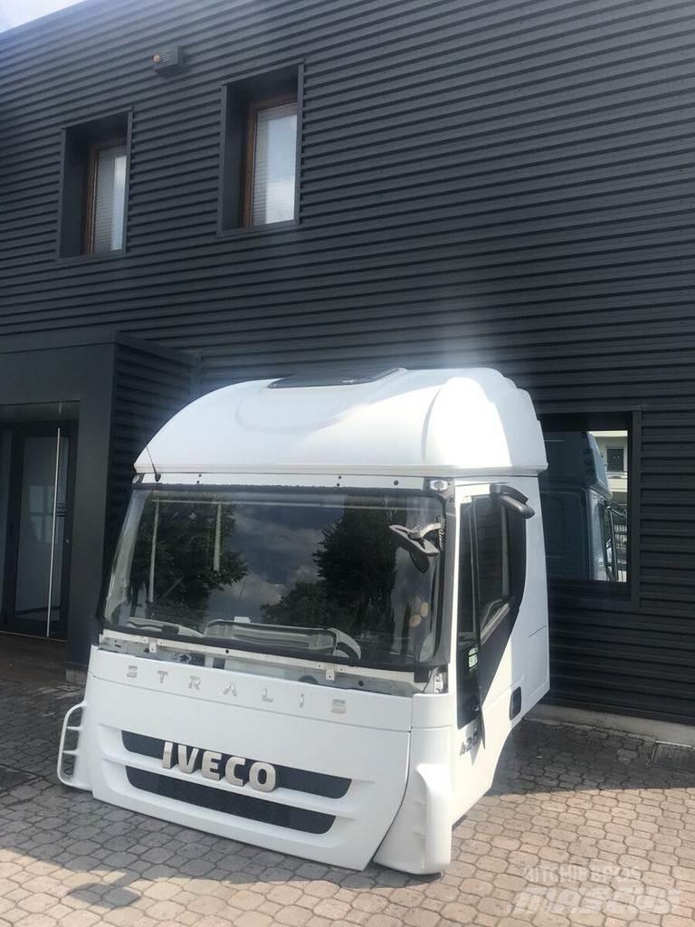 Iveco Stralis AT Kabinos ir salonai