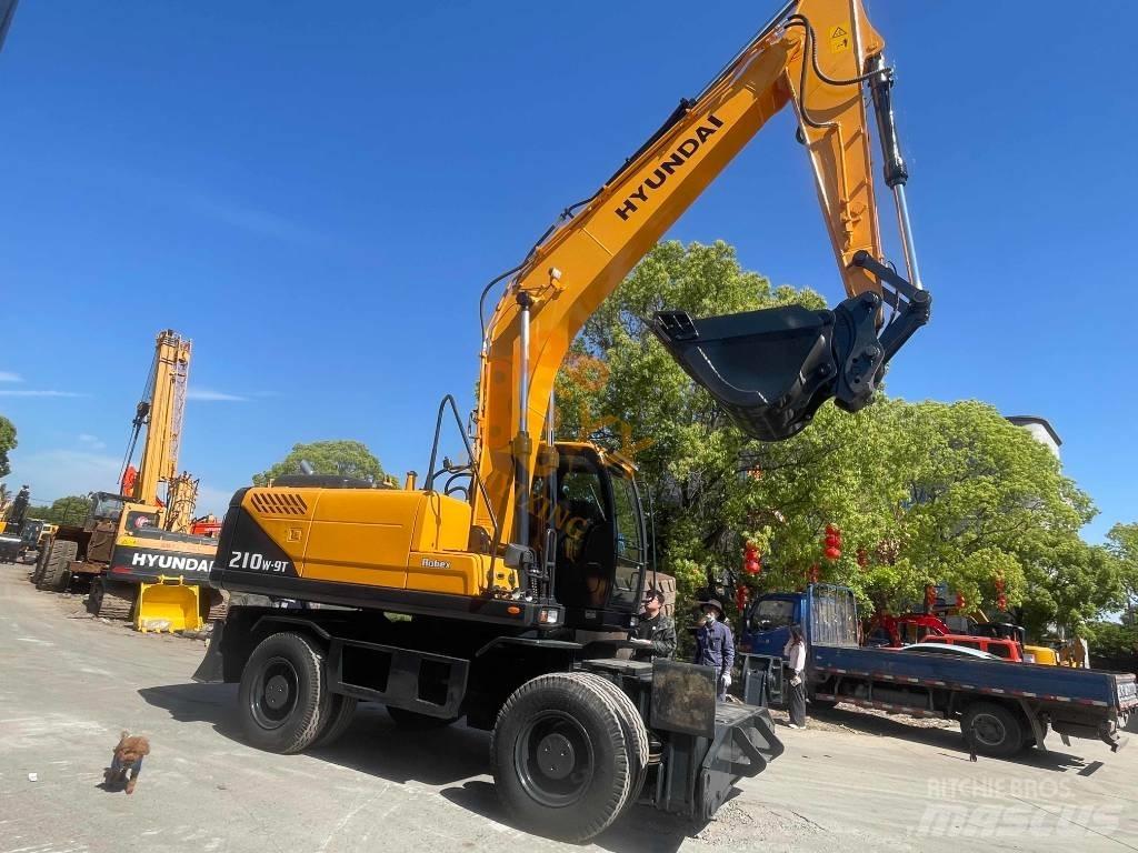 Hyundai Robex 210W-9 Ratiniai ekskavatoriai