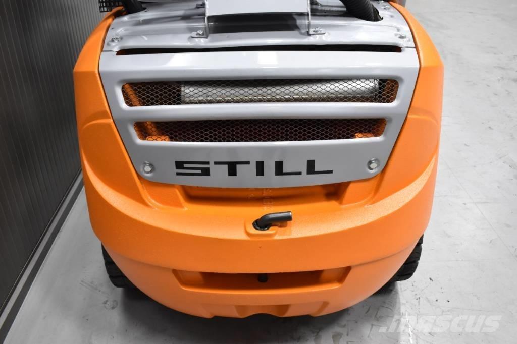 Still RX 70-30 Dyzeliniai krautuvai