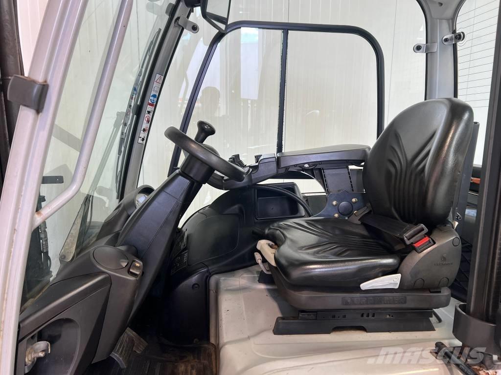 Still RX60-25 Elektriniai šakiniai krautuvai