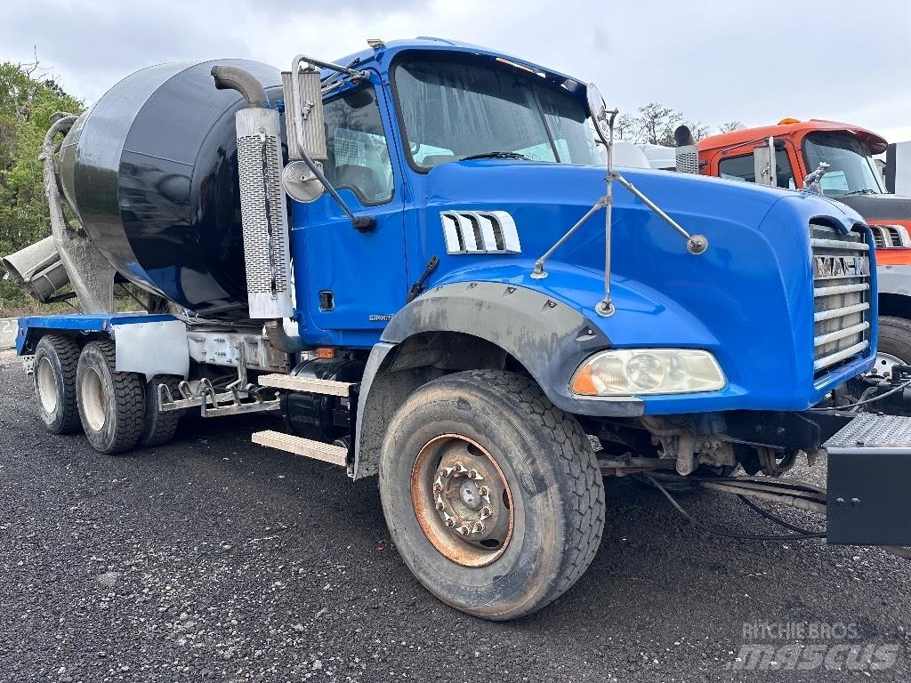 Mack CTP 713 B Kita