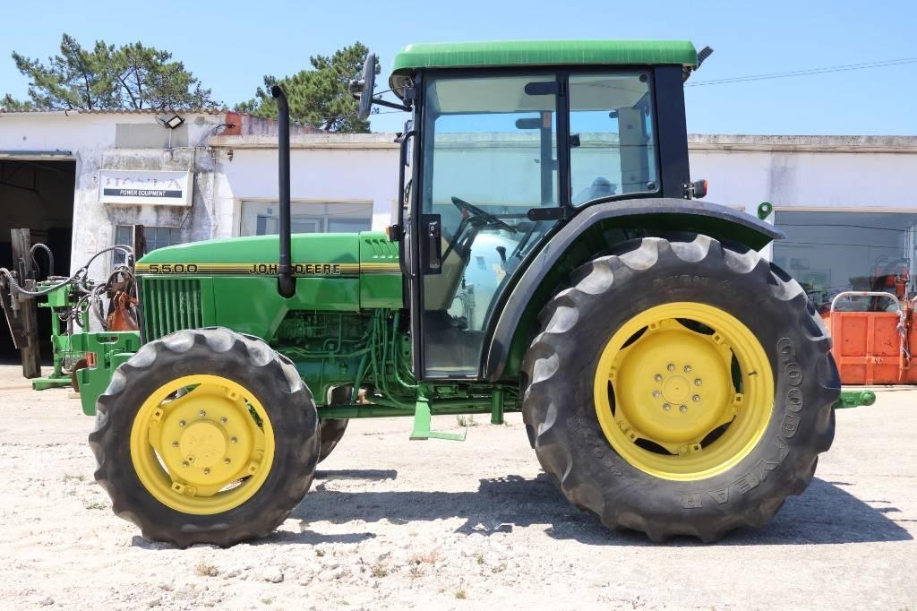 John Deere 5500 STD Traktoriai