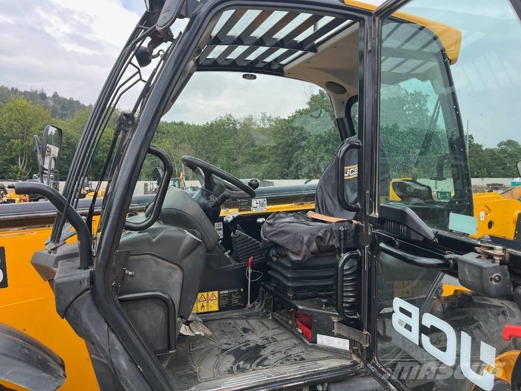 JCB 540-140 Teleskopiniai krautuvai