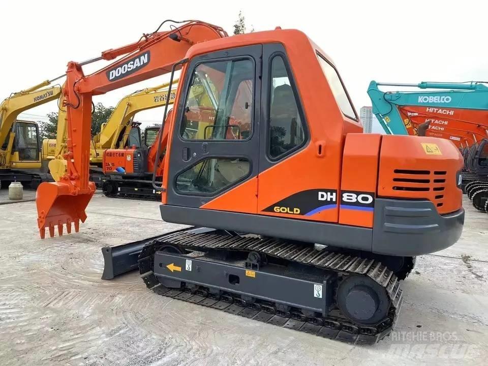Doosan DH80 Vikšriniai ekskavatoriai