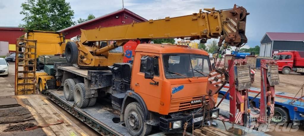 Kamaz 53215 Visureigiai kranai