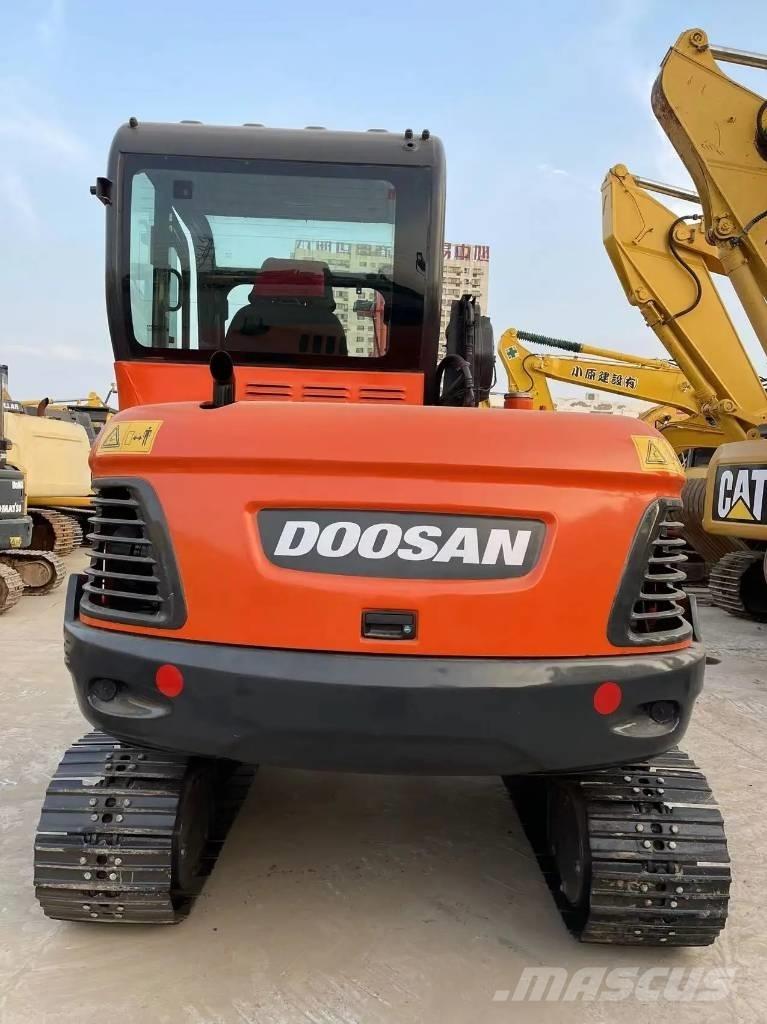 Doosan DX60-9C Mini ekskavatoriai < 7 t