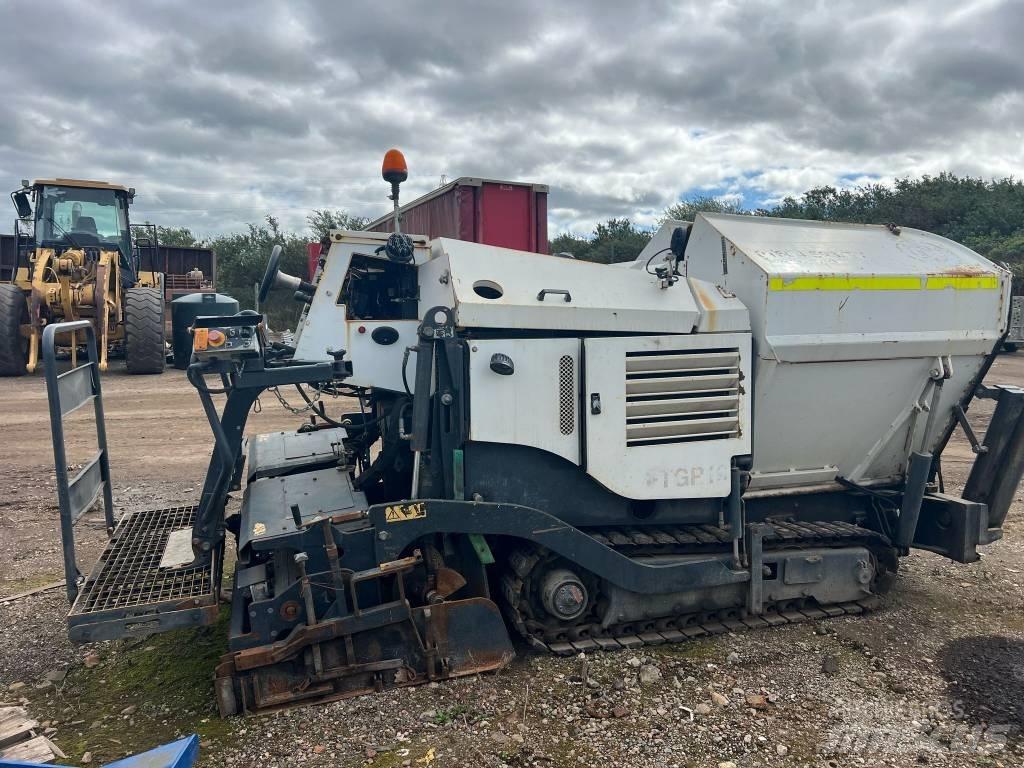Bomag BF 223 C Asfalto klotuvai