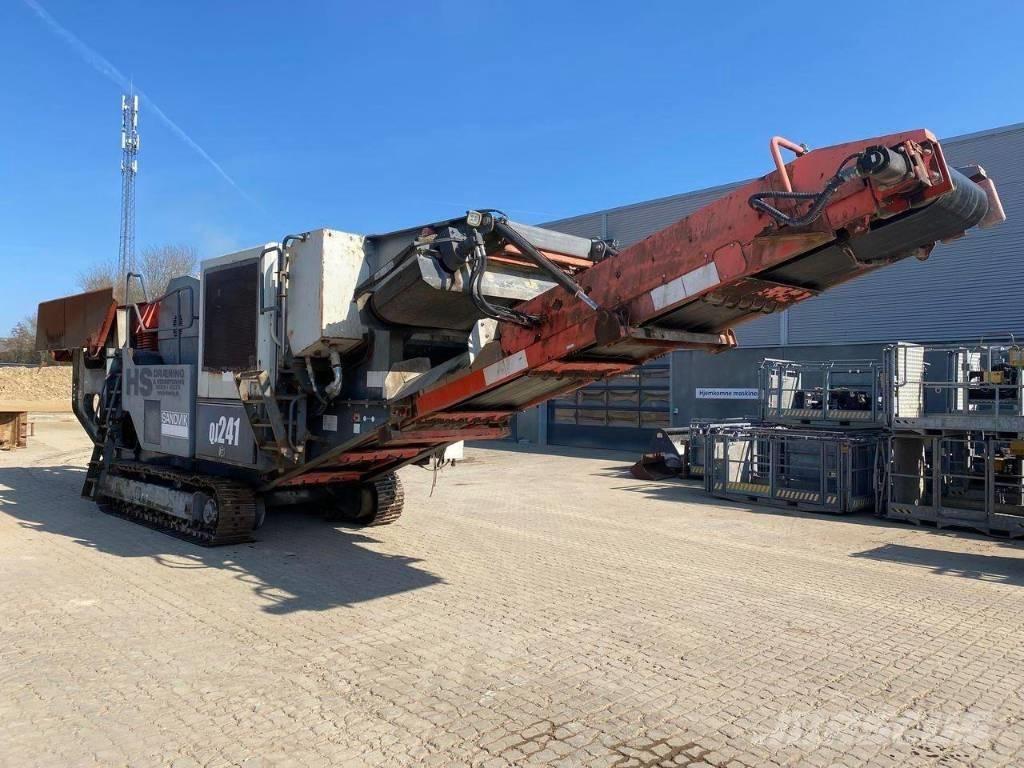 Sandvik QJ 241 Mobilūs smulkintuvai