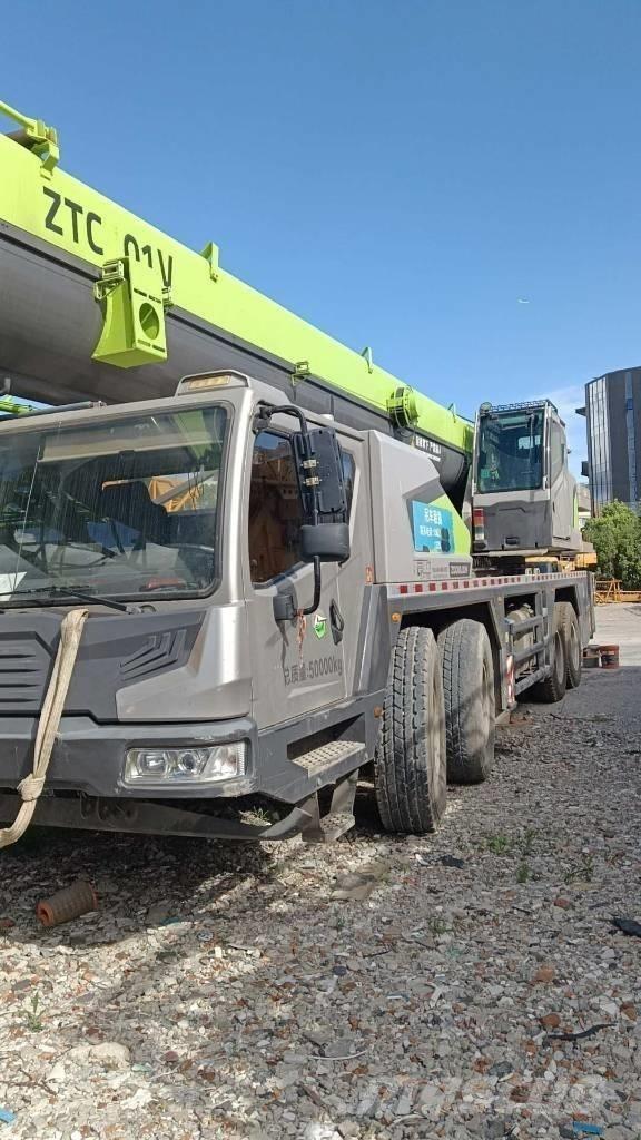 Zoomlion ZTC800 Visureigiai kranai
