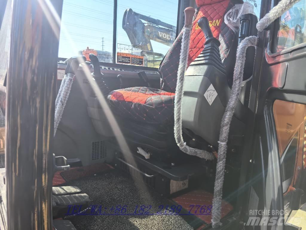 Doosan DX60 Vikšriniai ekskavatoriai