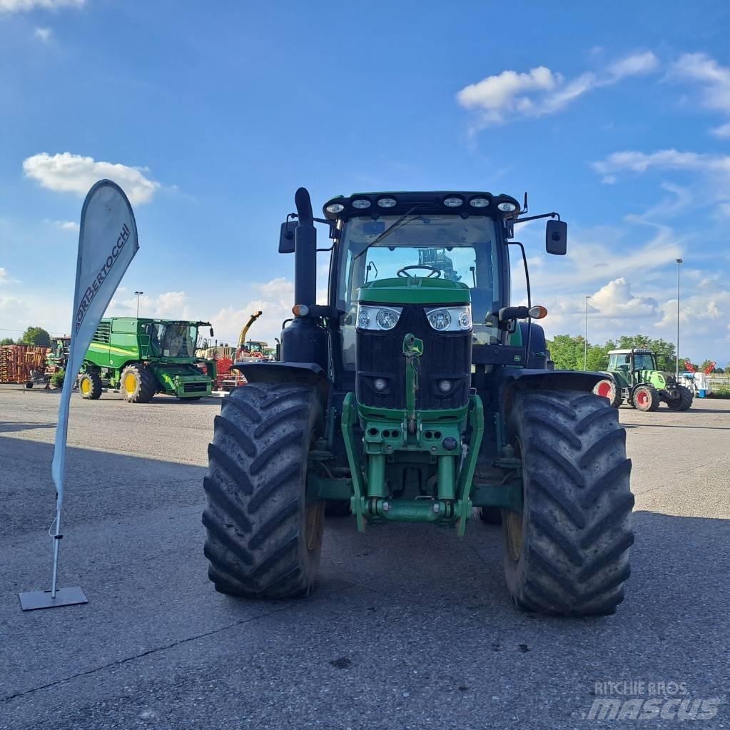 John Deere 6175 R Traktoriai
