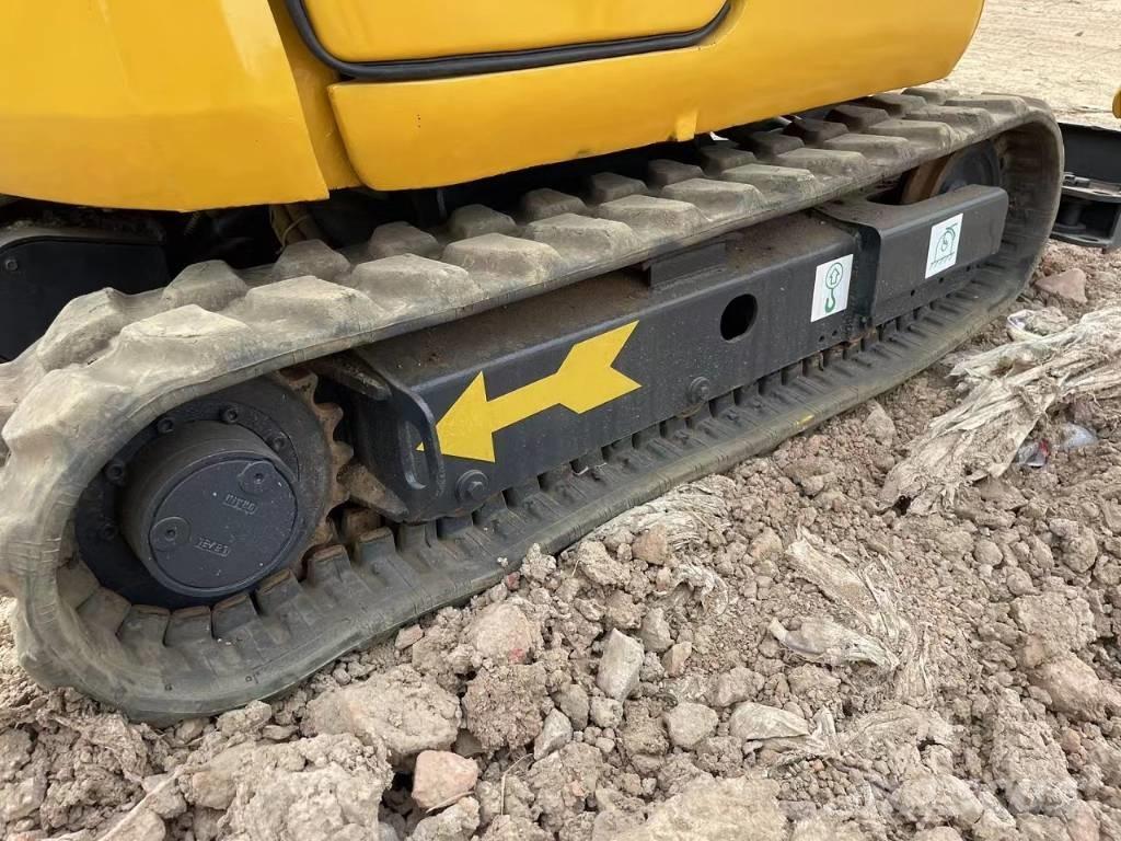 Komatsu PC18 Mini ekskavatoriai < 7 t