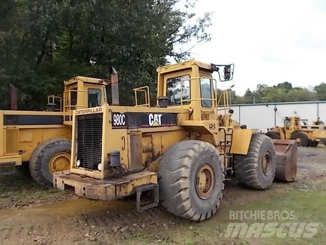 CAT 980C Naudoti ratiniai krautuvai