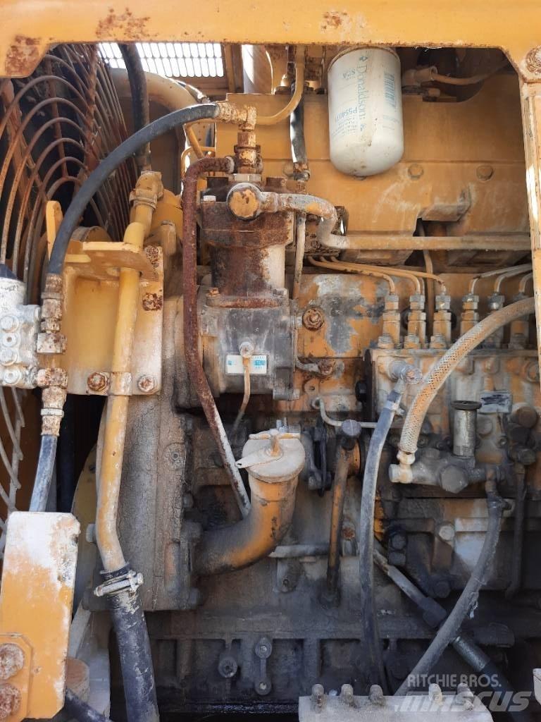 Komatsu WA500 Naudoti ratiniai krautuvai