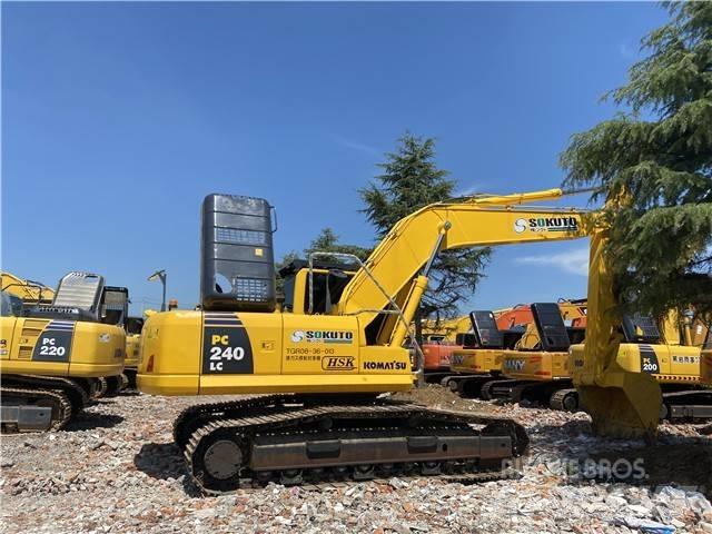 Komatsu PC240-8 Vikšriniai ekskavatoriai