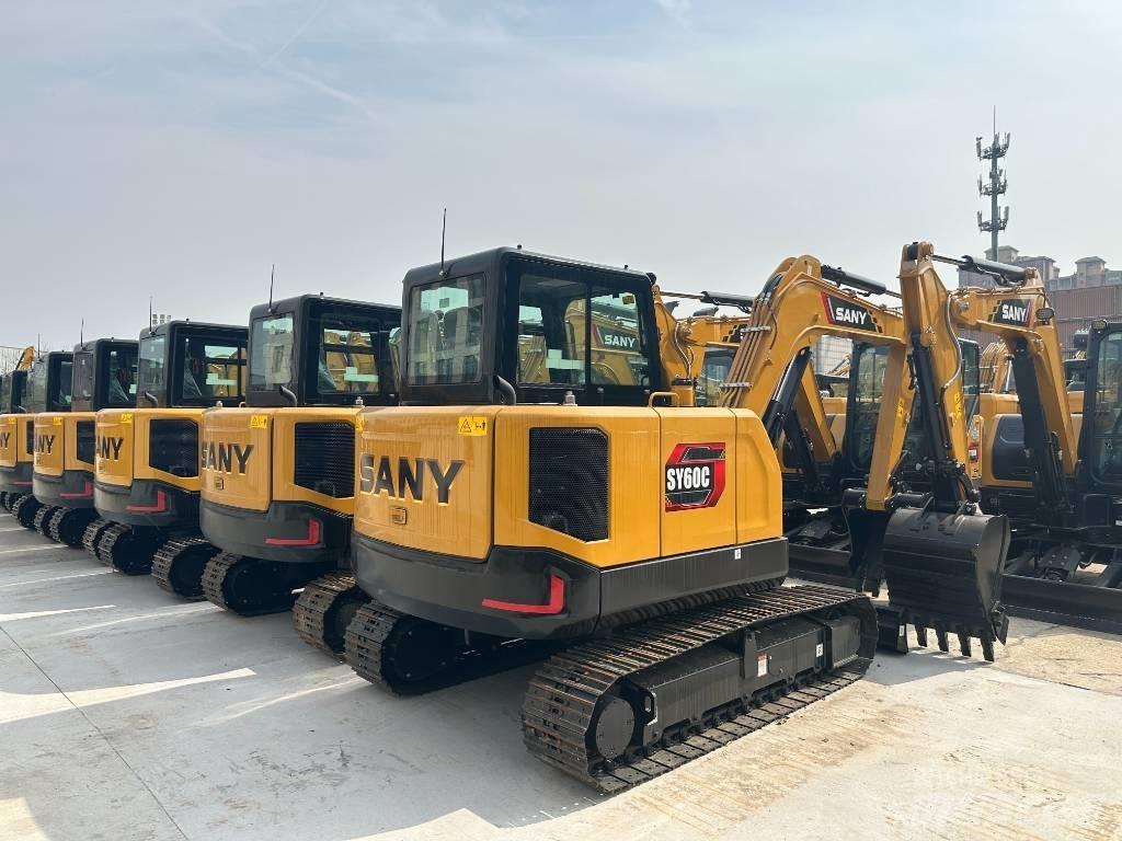 Hyundai 60 Vikšriniai ekskavatoriai