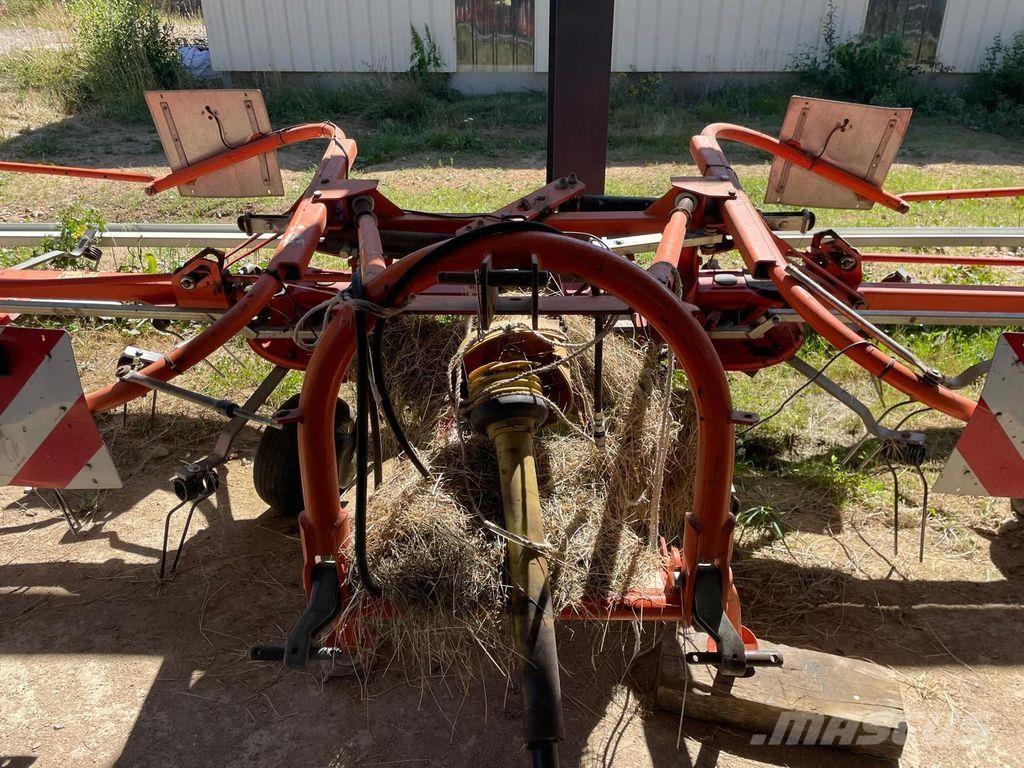 Fella TH 800 Šieno grėbliai ir vartytuvai