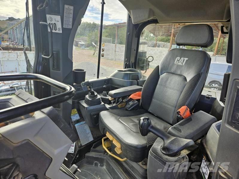 CAT D 5 LGP Vikšriniai buldozeriai