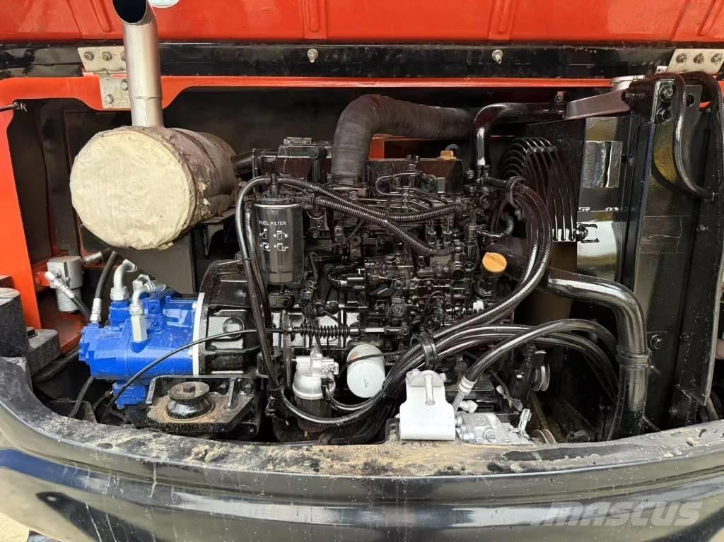 Doosan DX 75 Vikšriniai ekskavatoriai