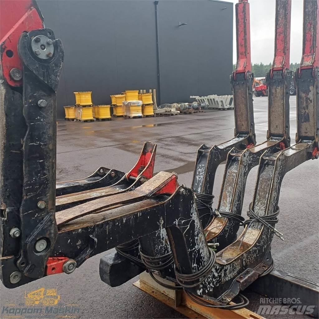 Komatsu 895 Kiti priedai