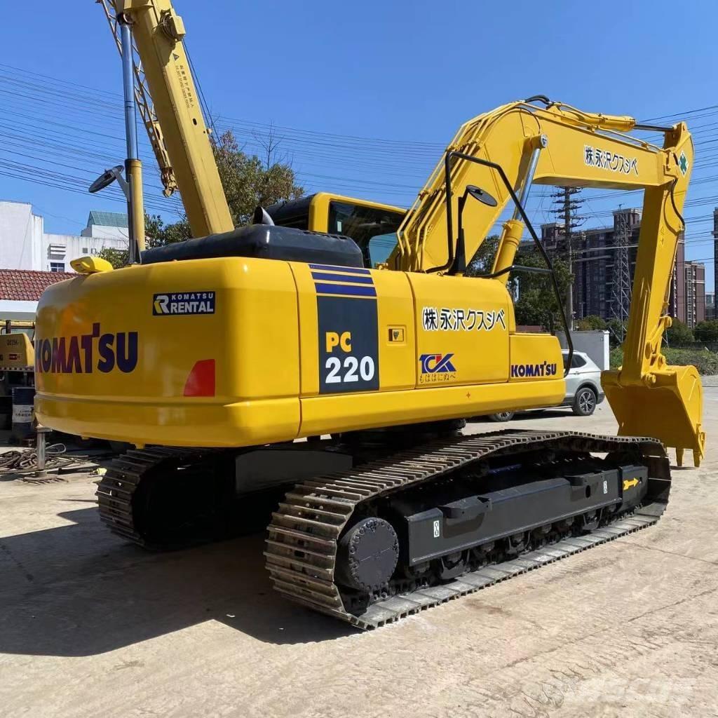Komatsu PC 220 Vikšriniai ekskavatoriai