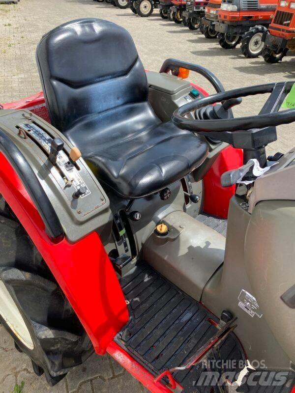 Yanmar F-180D Naudoti kompaktiški traktoriai