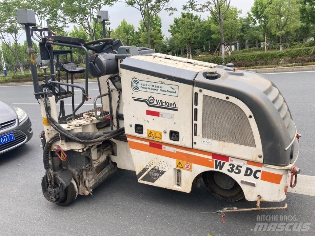 Wirtgen W35DC Asfalto šalto frezavimo technika