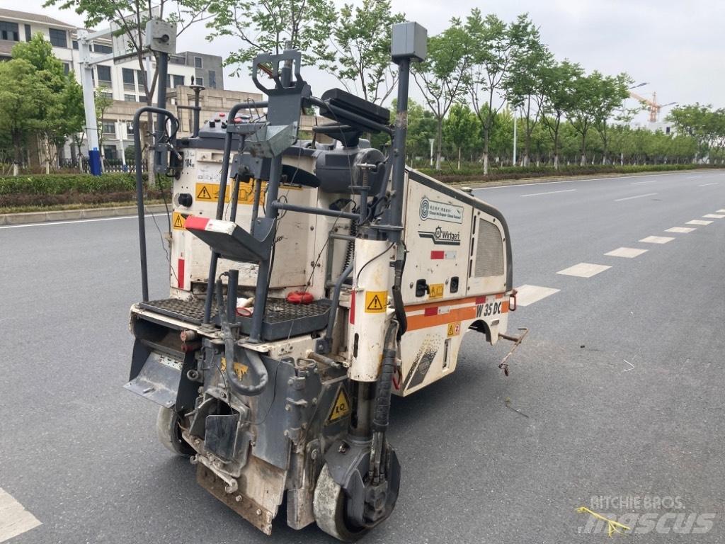Wirtgen W35DC Asfalto šalto frezavimo technika