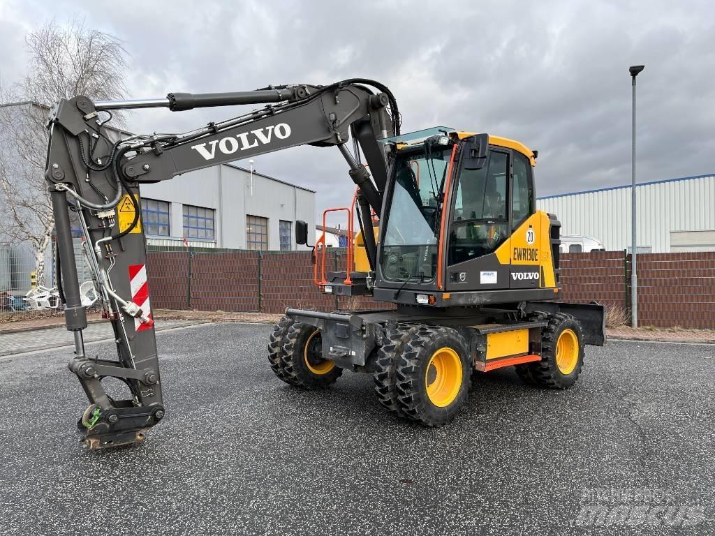 Volvo EWR130E Ratiniai ekskavatoriai