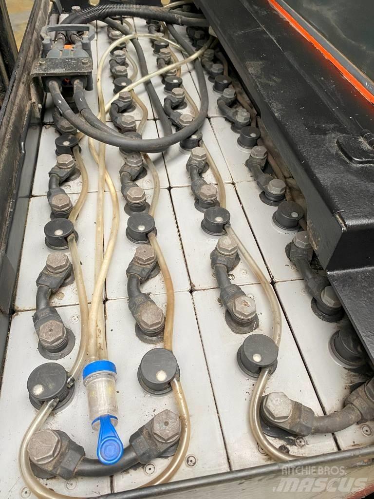 Toyota RRE140H Šakiniai krautuvai su prailgintu keltuvu
